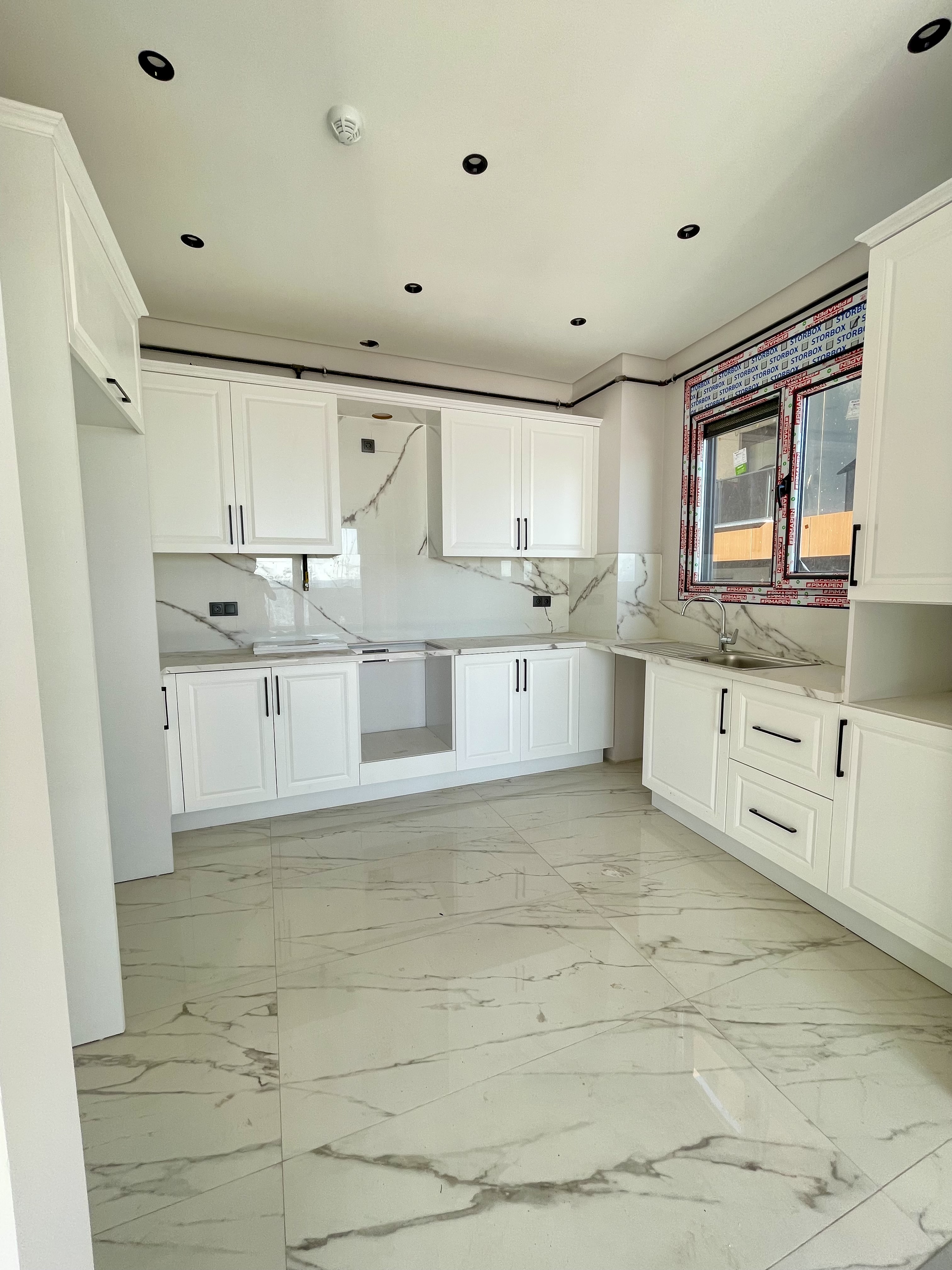 PENDİK BURUNDA SİTE İÇİ SATILIK 3+1 DAİRE - Resim 4